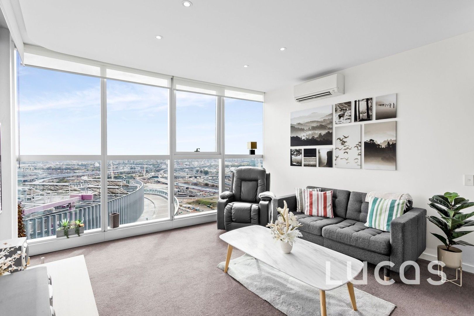 1 bedrooms Apartment / Unit / Flat in S3009/231 Harbour Esplanade DOCKLANDS VIC, 3008
