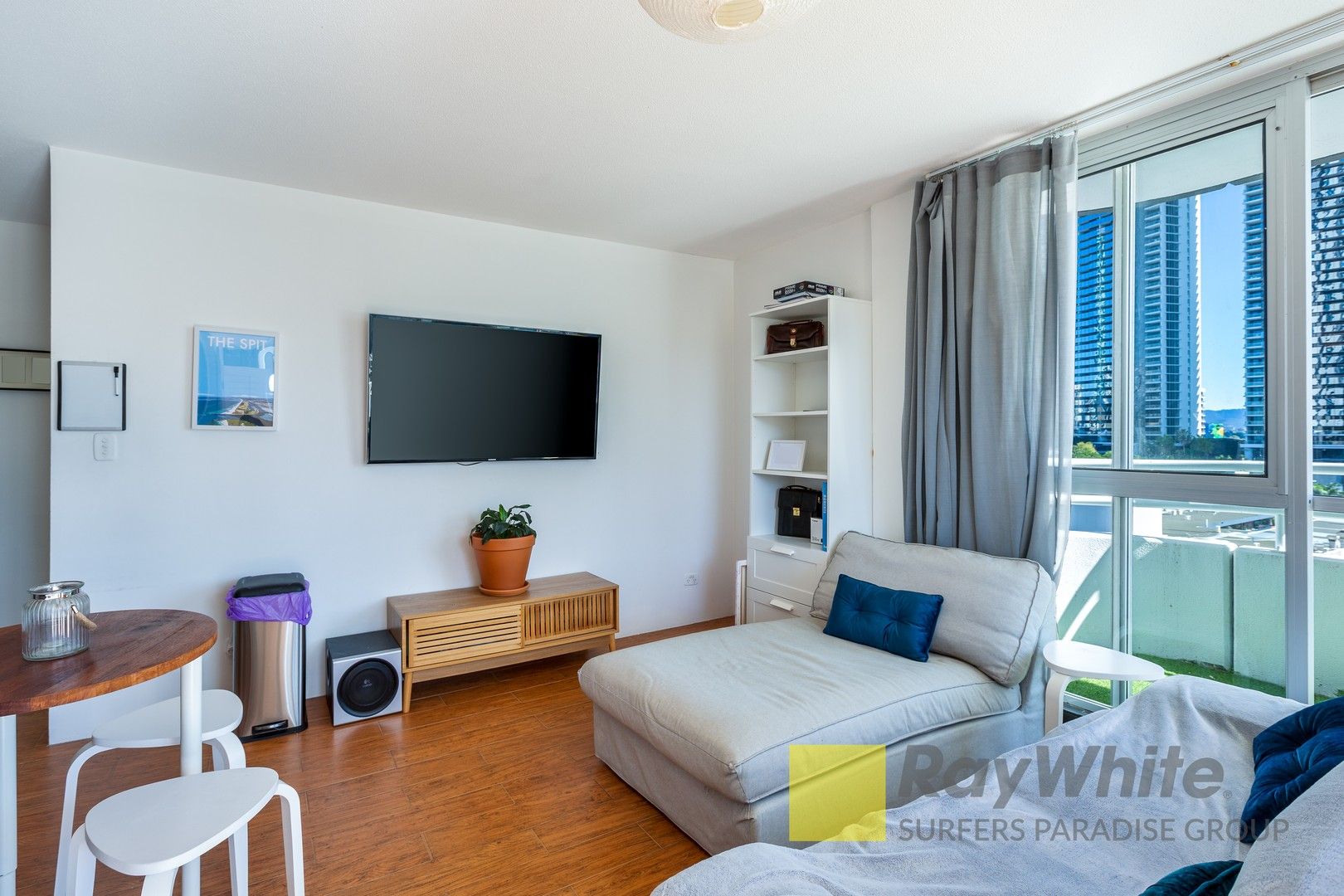 2 bedrooms Apartment / Unit / Flat in 71/19 Orchid Avenue SURFERS PARADISE QLD, 4217