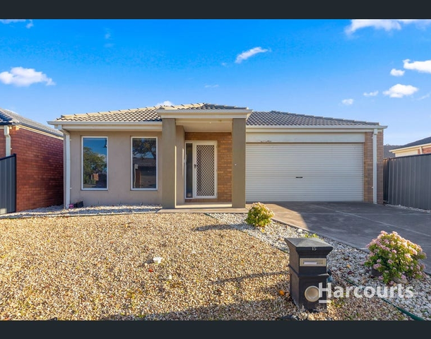 15 Dartmouth Chase, Derrimut VIC 3026