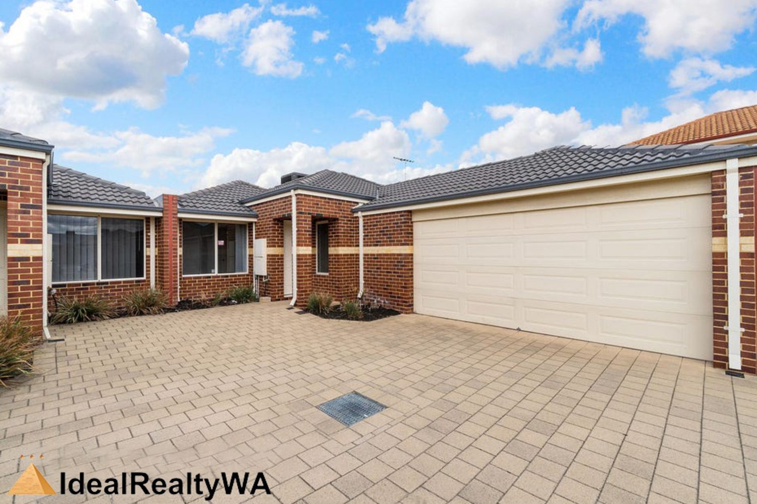 3 bedrooms House in 4C Batsford Way CANNING VALE WA, 6155