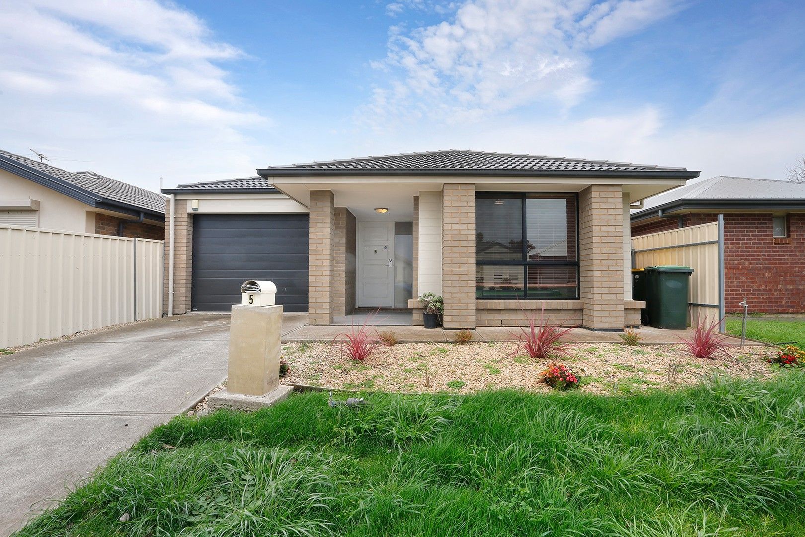 5 The Circuit, Smithfield SA 5114, Image 0