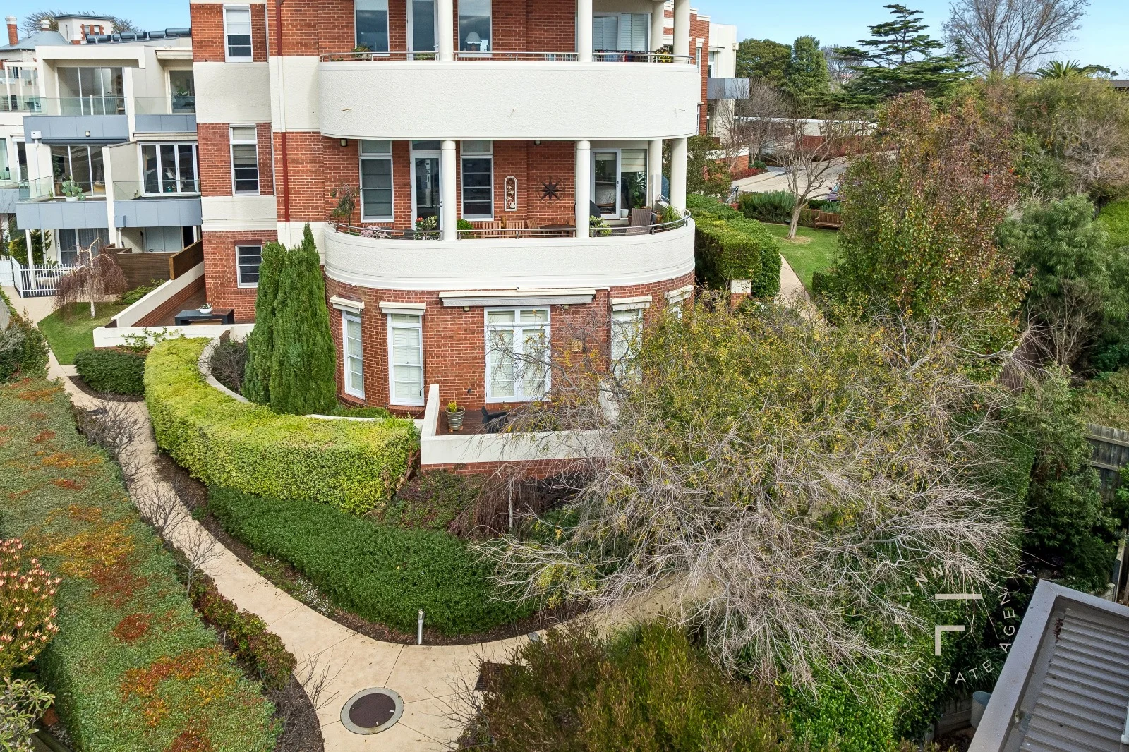 Image 12