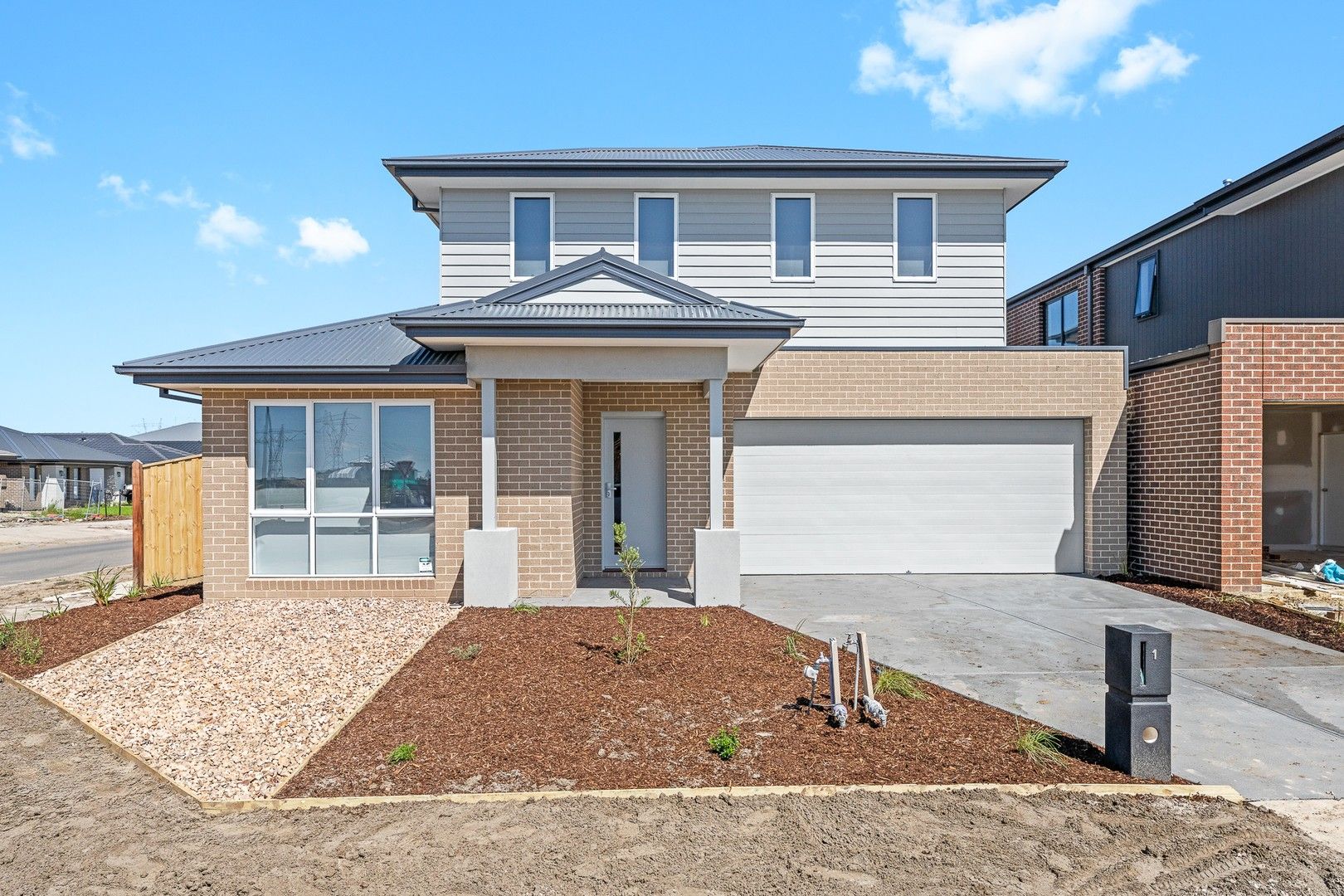 4 bedrooms House in 1 Undara Road CLYDE NORTH VIC, 3978