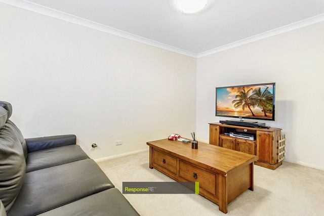 13/17 Conie Avenue, Baulkham Hills NSW 2153, Image 2