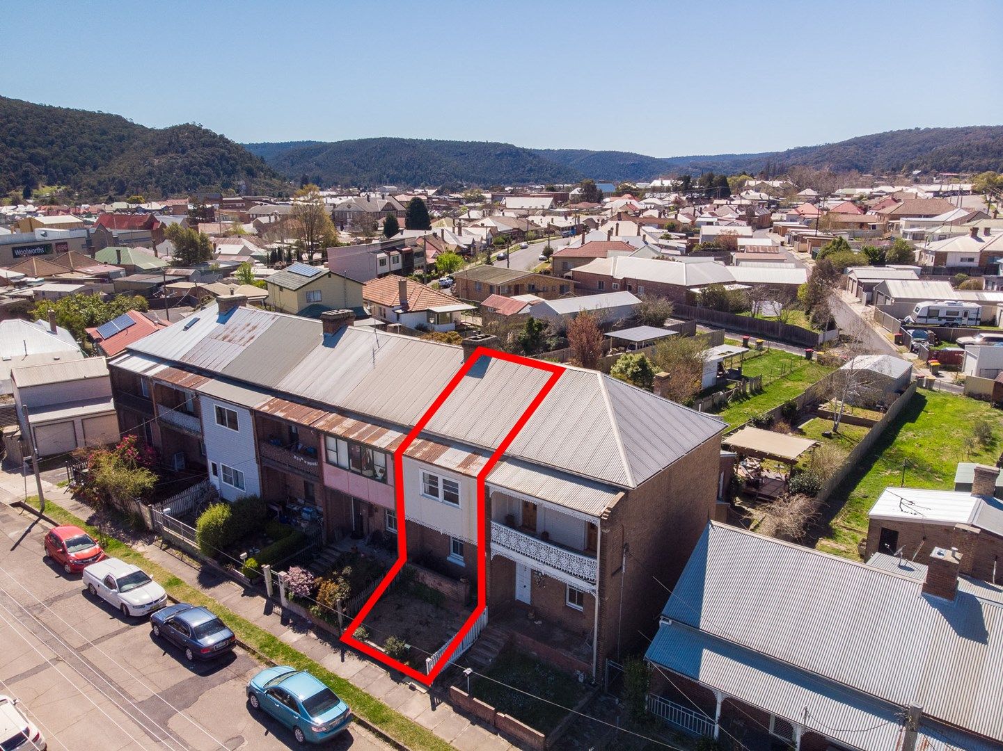 3 bedrooms Terrace in 15 Waratah Street LITHGOW NSW, 2790