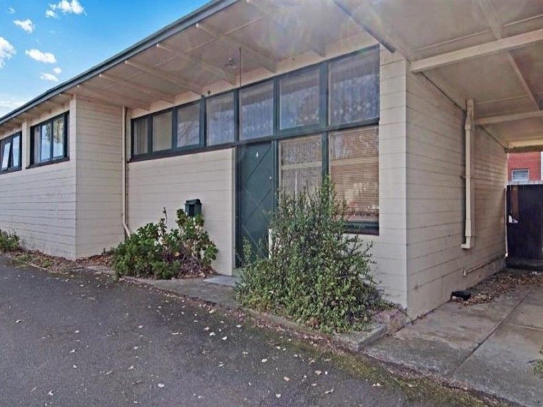 2 bedrooms Apartment / Unit / Flat in 4/339 Nepean Highway FRANKSTON VIC, 3199