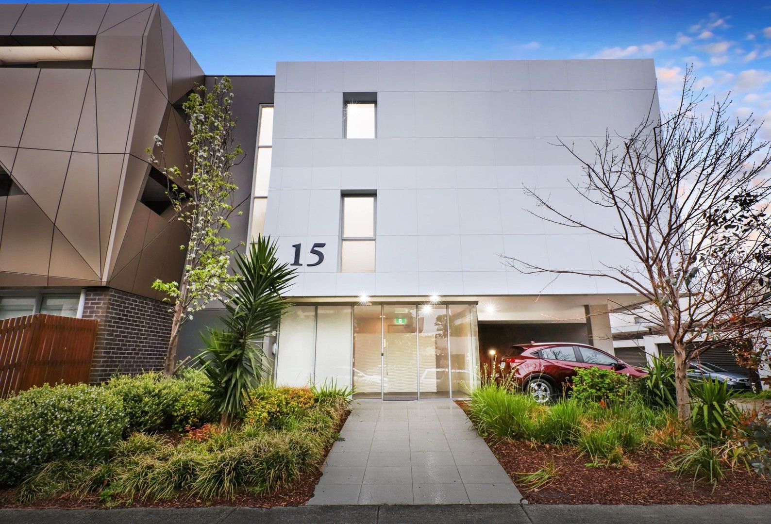 2 bedrooms Apartment / Unit / Flat in 9/15 Eucalyptus Drive MAIDSTONE VIC, 3012