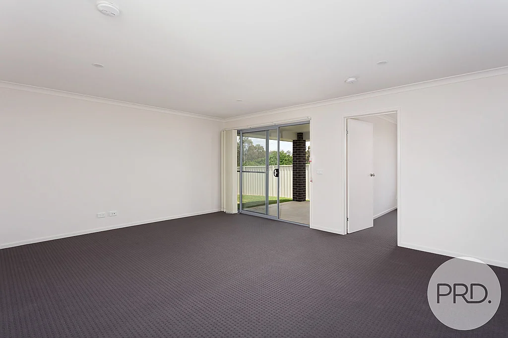 Additional image 5 of 21A Sunvale Crescent, Estella NSW 2650