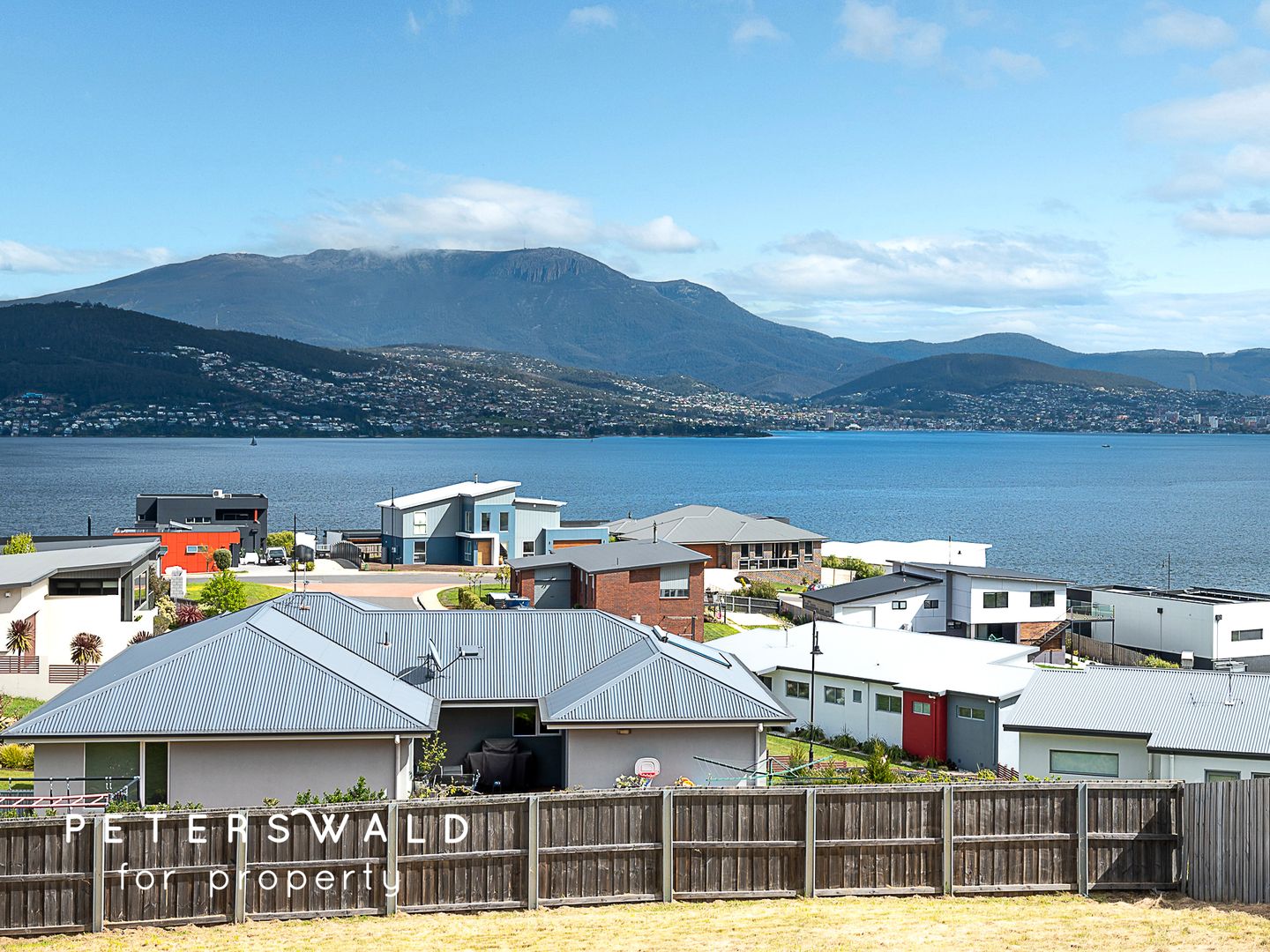 3 Endeavour Court, Tranmere TAS 7018, Image 2