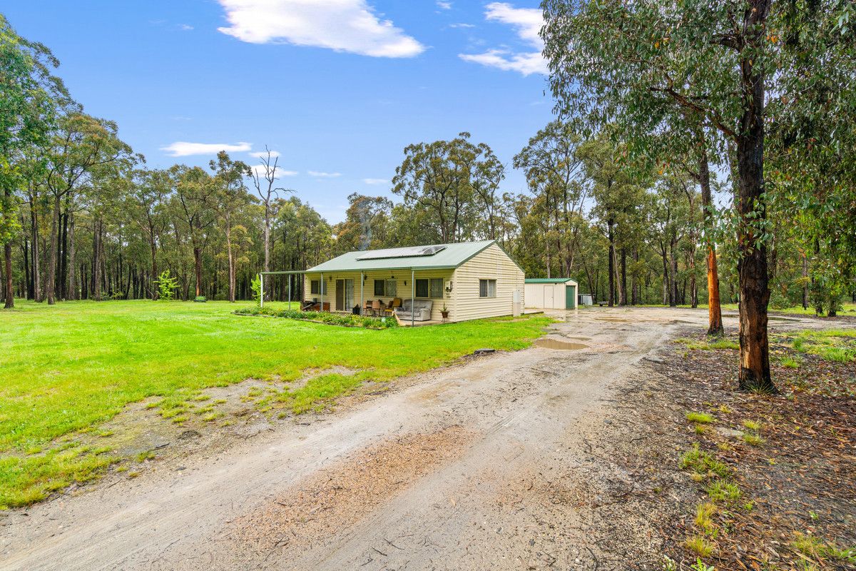 131 Johnson Lane, Seaton VIC 3858, Image 2