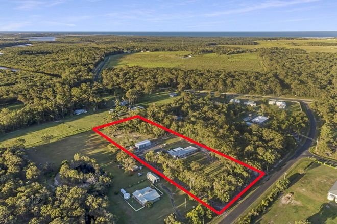 Picture of 13 Fern Tree Drive, COONARR QLD 4670