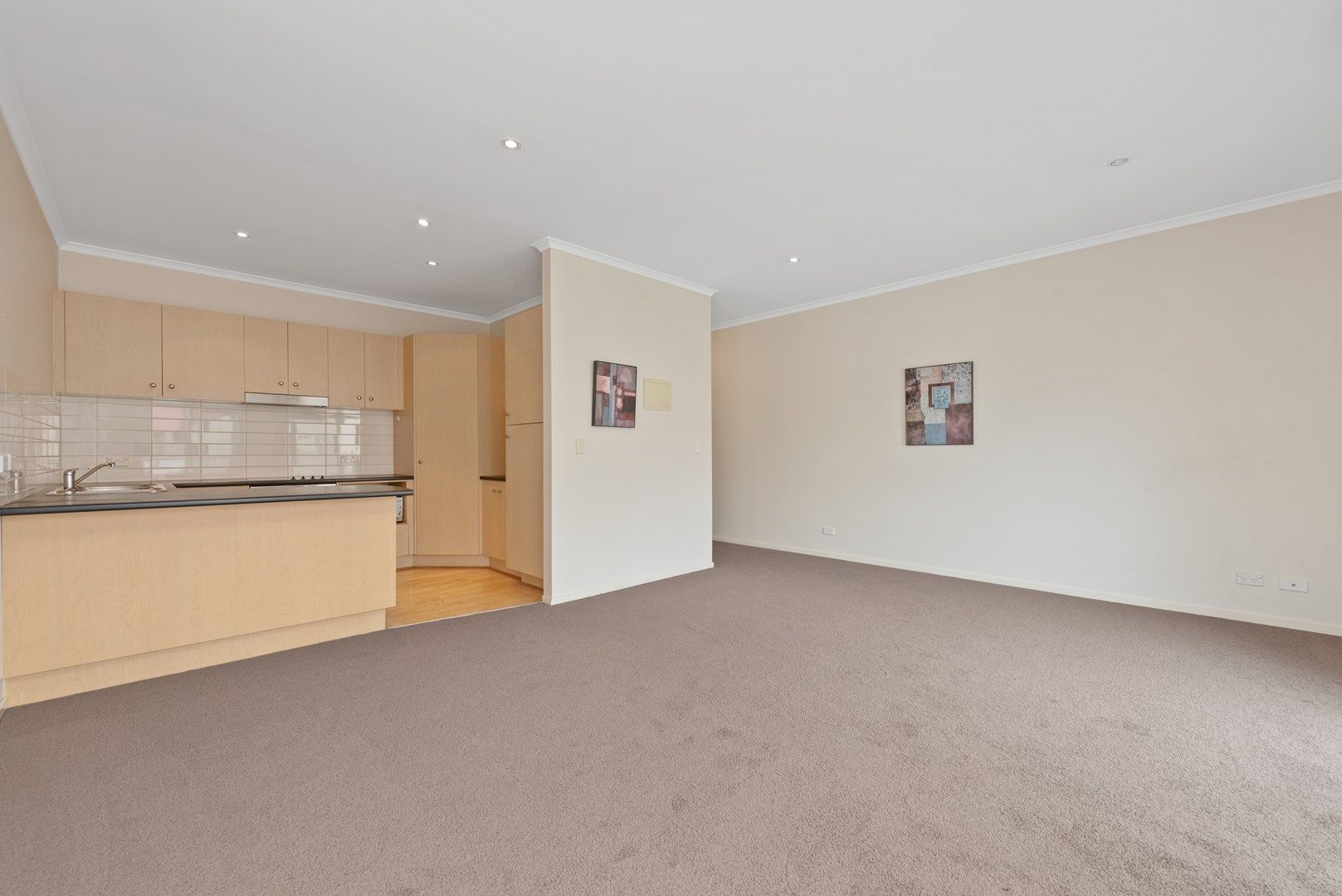 73/13-15 Hewish Road, Croydon VIC 3136, Image 1