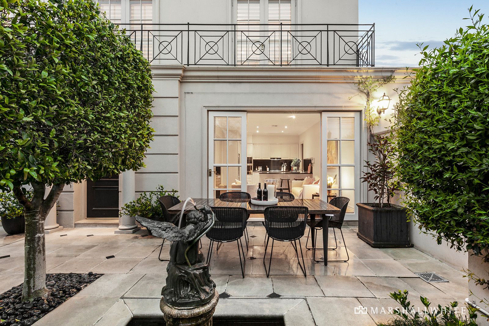 3 bedrooms Townhouse in 1/329 Glenferrie Road MALVERN VIC, 3144