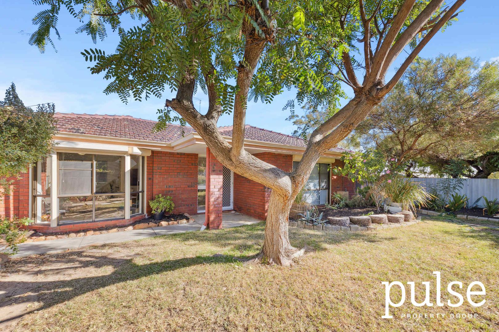 11 Tangney Crescent, Samson WA 6163, Image 1