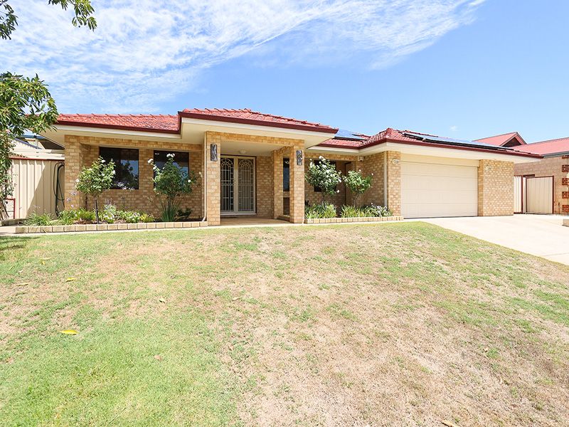 17 Bourke View, Jane Brook WA 6056, Image 2