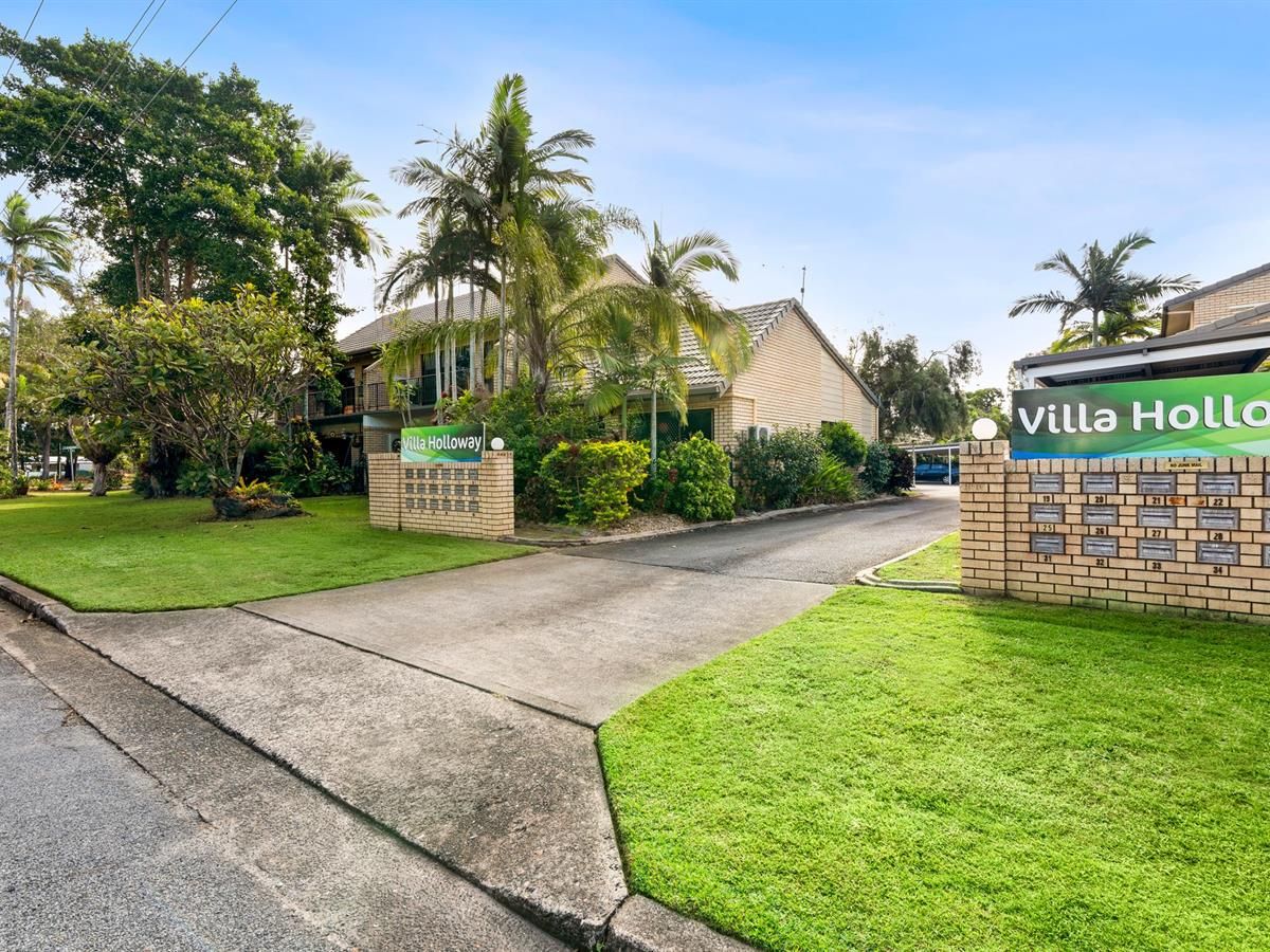 12/21-31 Poinciana Street, Holloways Beach QLD 4878, Image 2