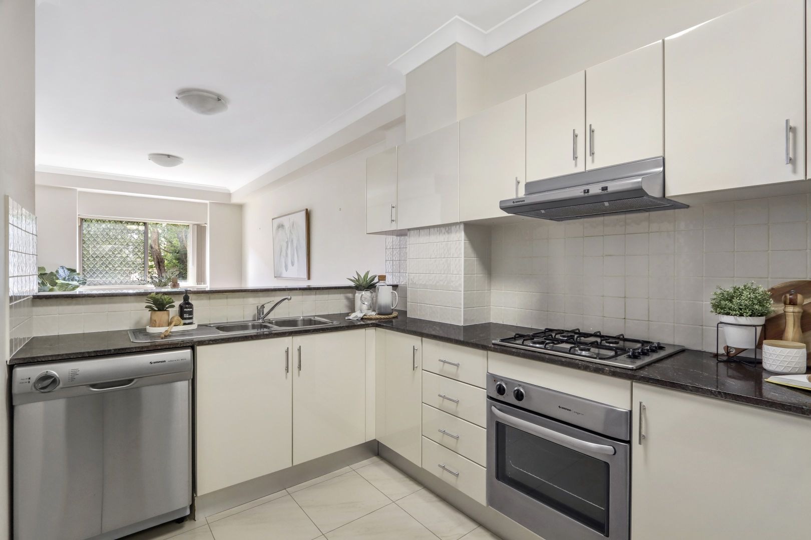 6/26-30 Premier Street, Kogarah NSW 2217, Image 2