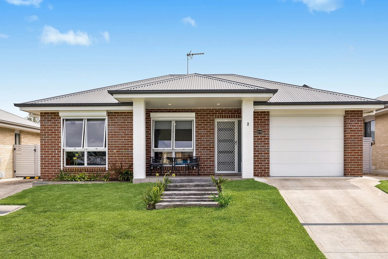 Primary image of 2/44 Dunnart Street, Aberglasslyn NSW 2320