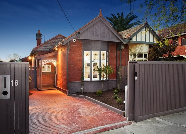 16 Pine Avenue, Elwood VIC 3184