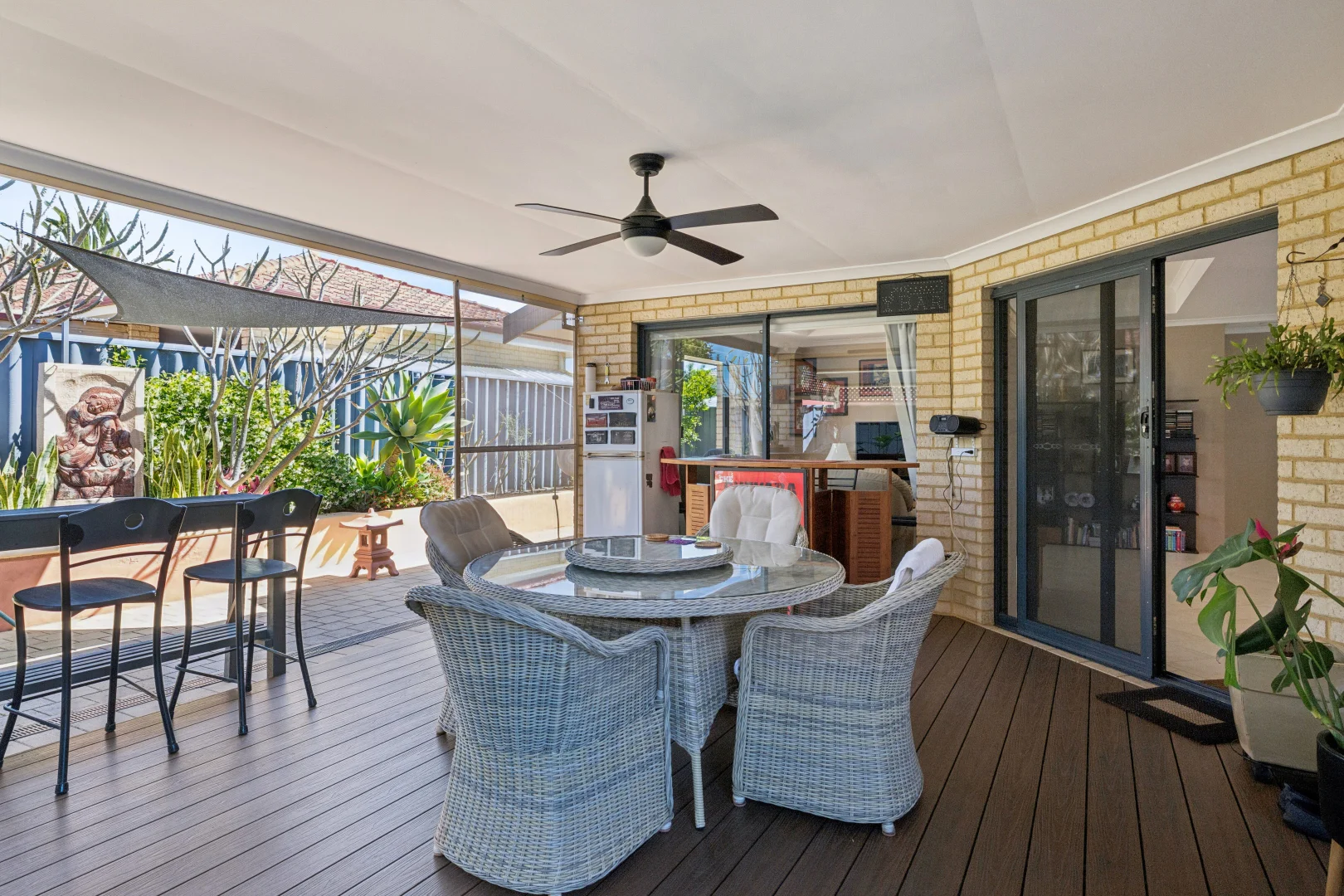 2A Bacich Mews, Lake Coogee WA 6166 | Domain