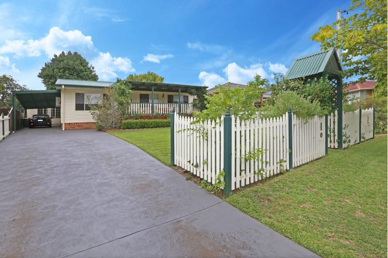 6 Minchin Avenue, Richmond NSW 2753, Image 0