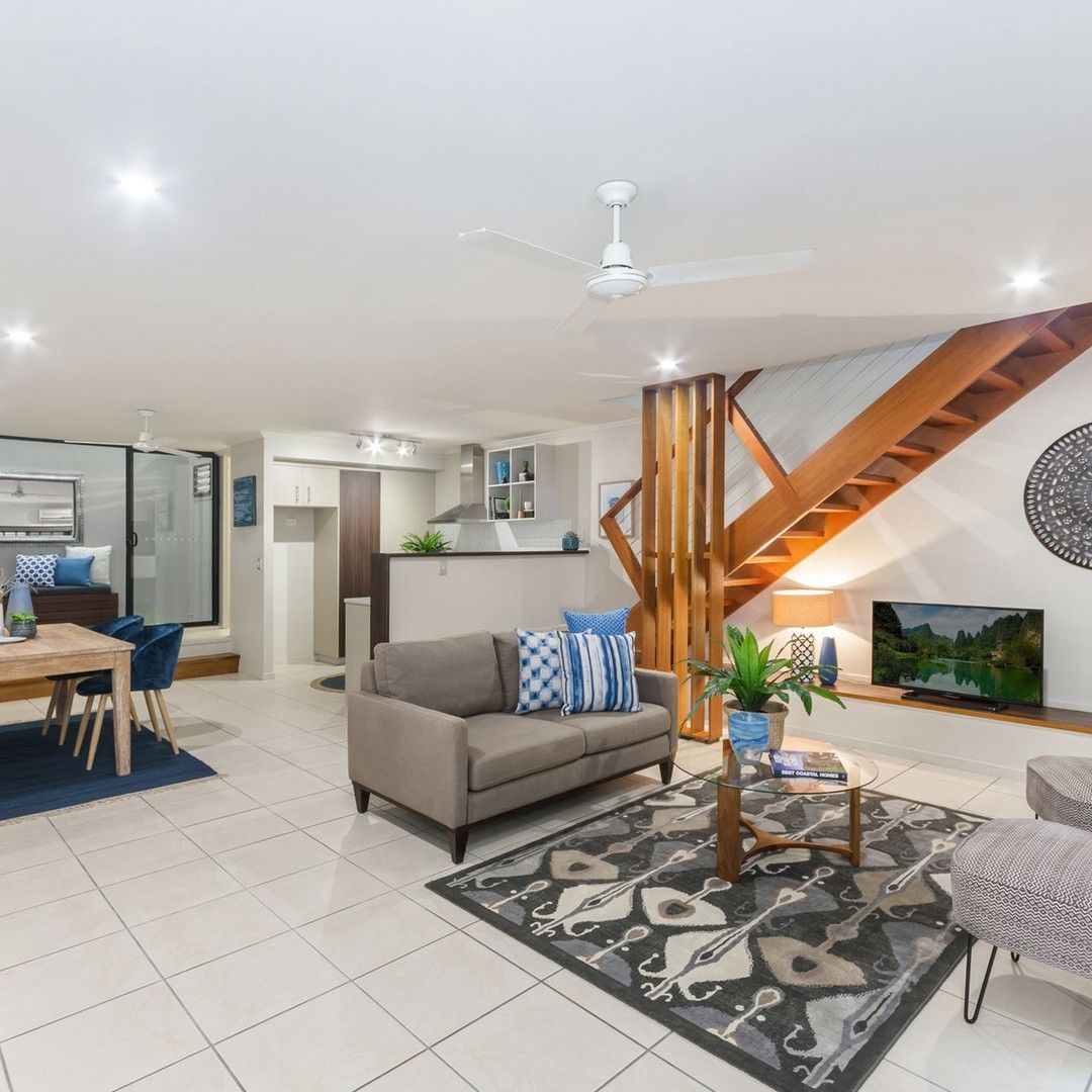 2 bedrooms Apartment / Unit / Flat in 7/23-25 Echlin St WEST END QLD, 4810