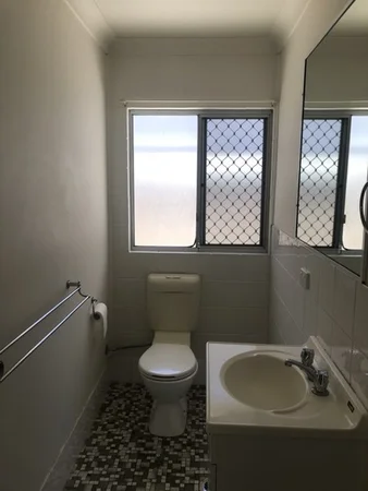 Additional image 11 of 2/222 Main Road, Maroochydore QLD 4558