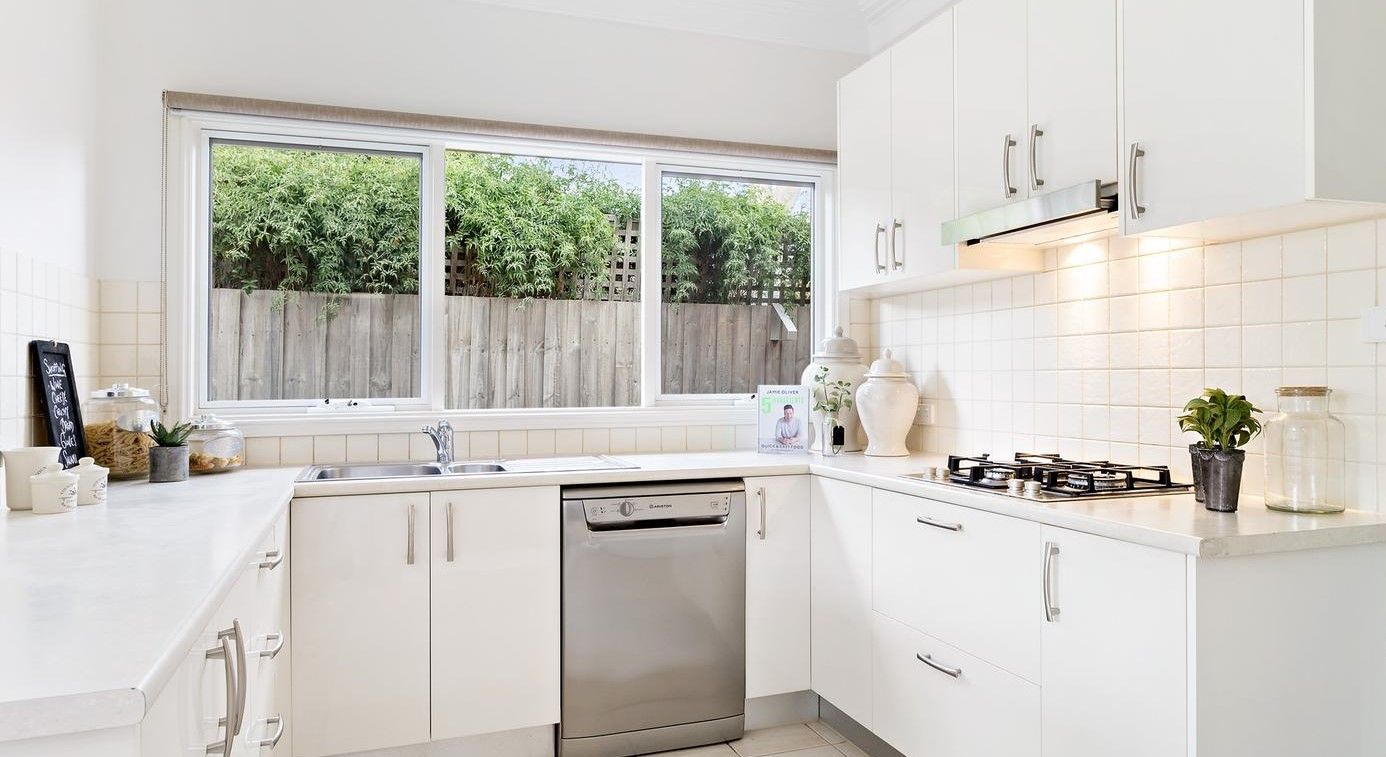 3 bedrooms Apartment / Unit / Flat in 20B Thurso Street MALVERN EAST VIC, 3145