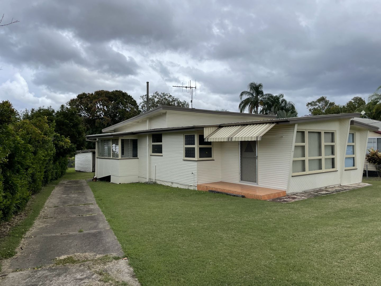 9 Mulgrave Street, Gin Gin Property History & Address Research Domain