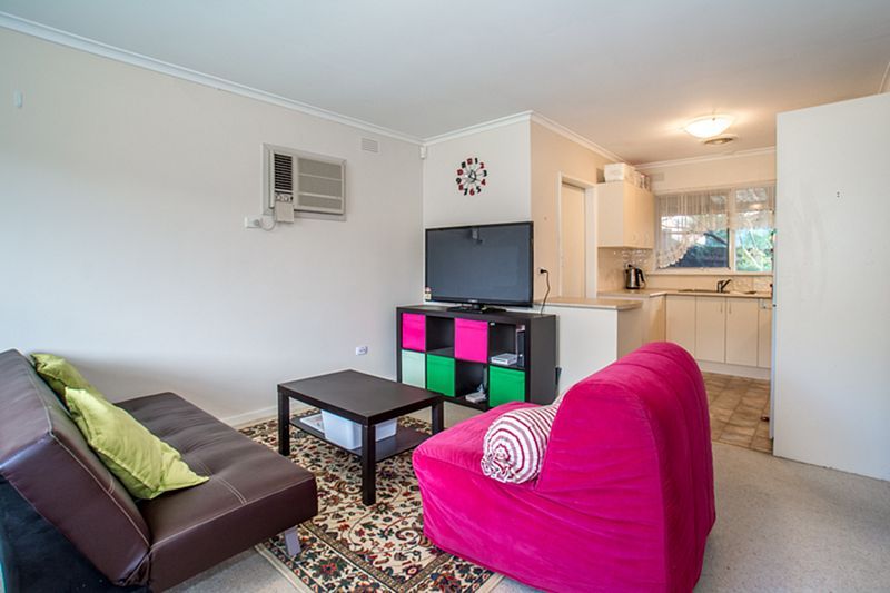 1/2 Jilmax Court, FOREST HILL VIC 3131, Image 2