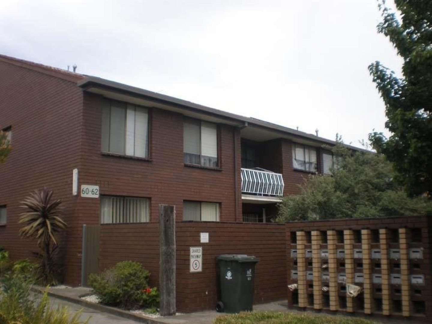 2 bedrooms Apartment / Unit / Flat in 13/60 Cleeland Street DANDENONG VIC, 3175