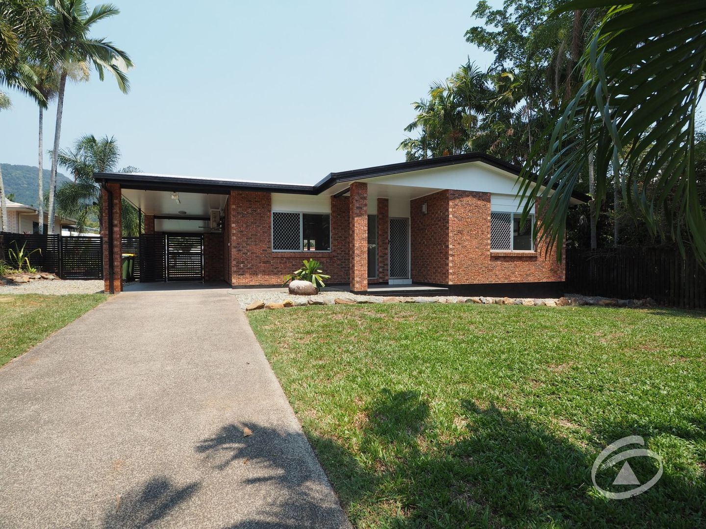 2 Gouldian Street, Bayview Heights QLD 4868, Image 1