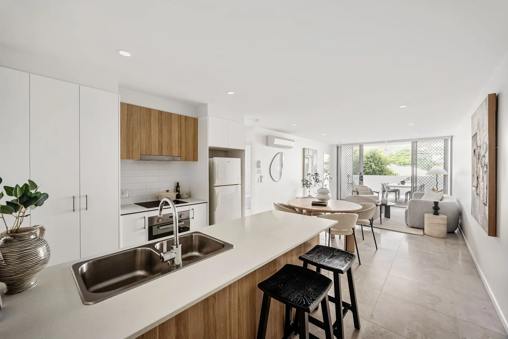 103/61 Ellen Street, Oxley QLD 4075