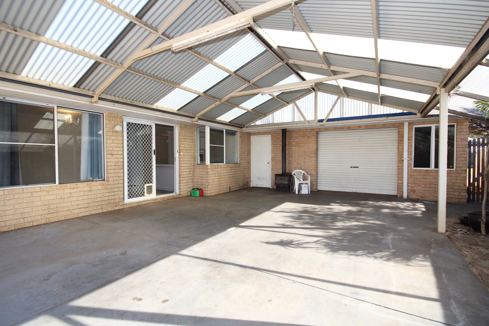 8 Whitely Place, Australind WA 6233, Image 2