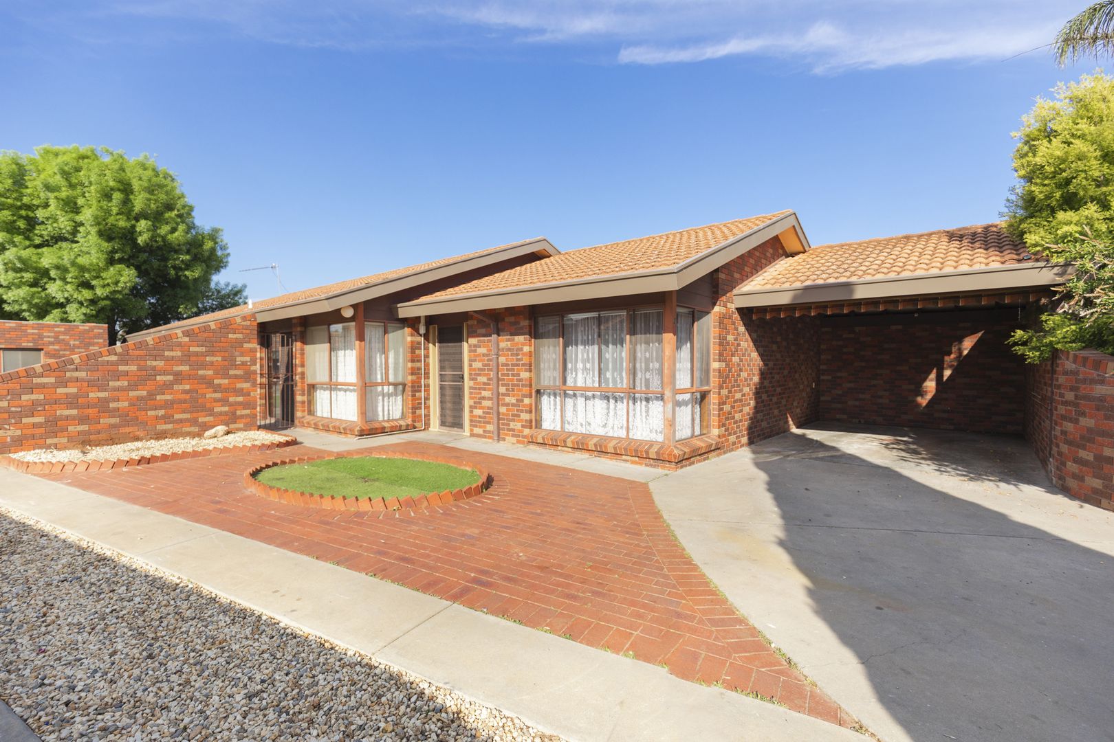 2 Lehan Court, Swan Hill VIC 3585, Image 2