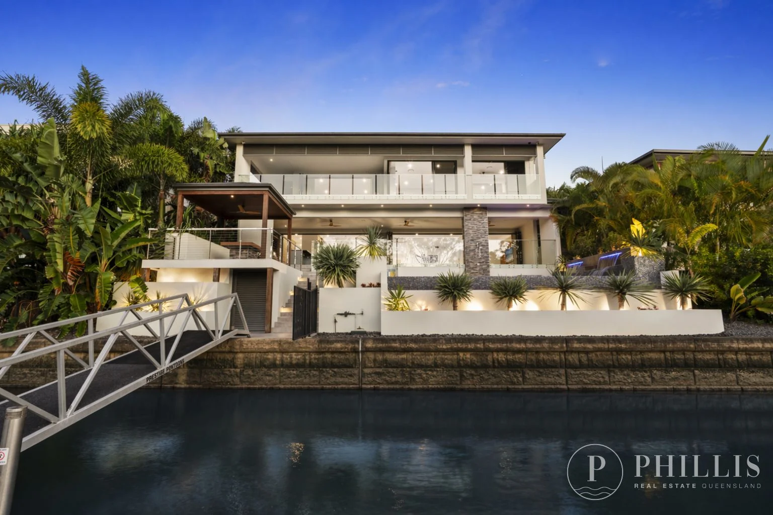 2515 Cressbrook Drive, Hope Island QLD 4212