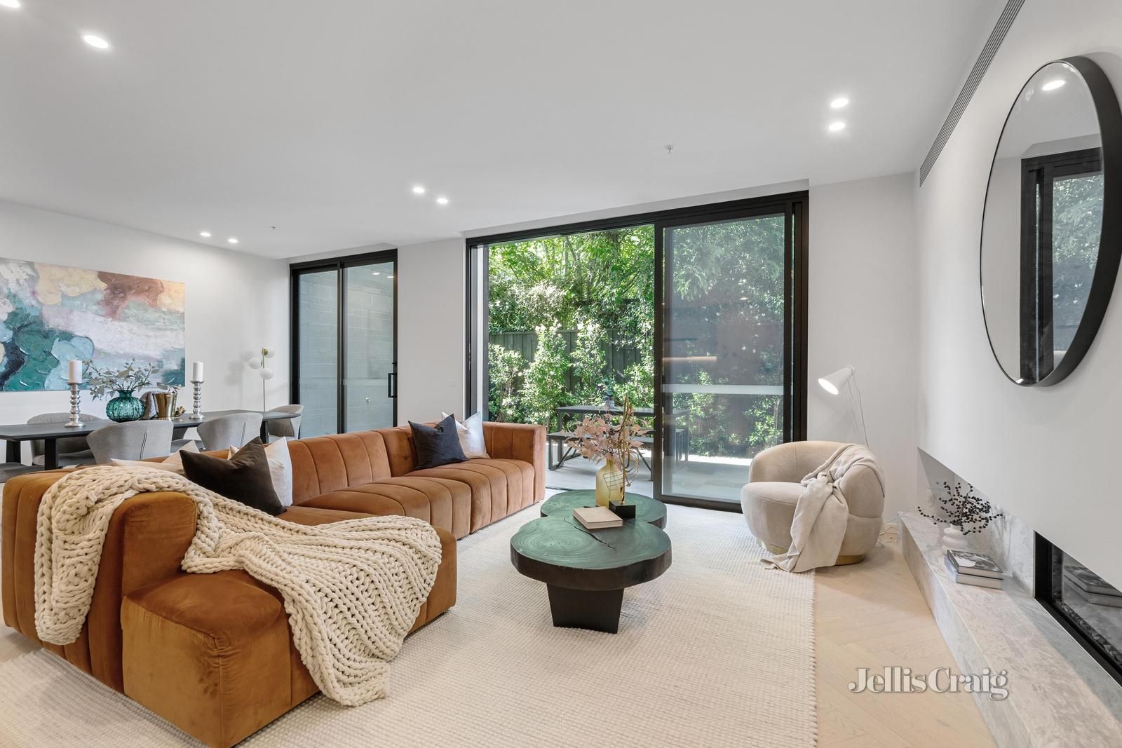 4 bedrooms Apartment / Unit / Flat in G02/82 Walpole Street KEW VIC, 3101