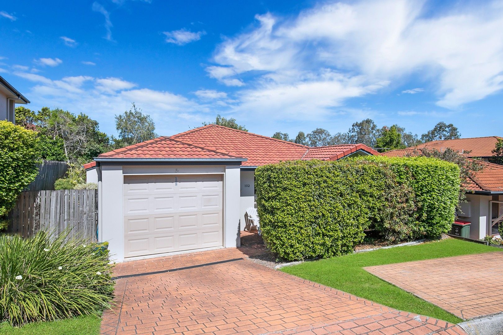 3 bedrooms Townhouse in 102/391 Belmont Road BELMONT QLD, 4153