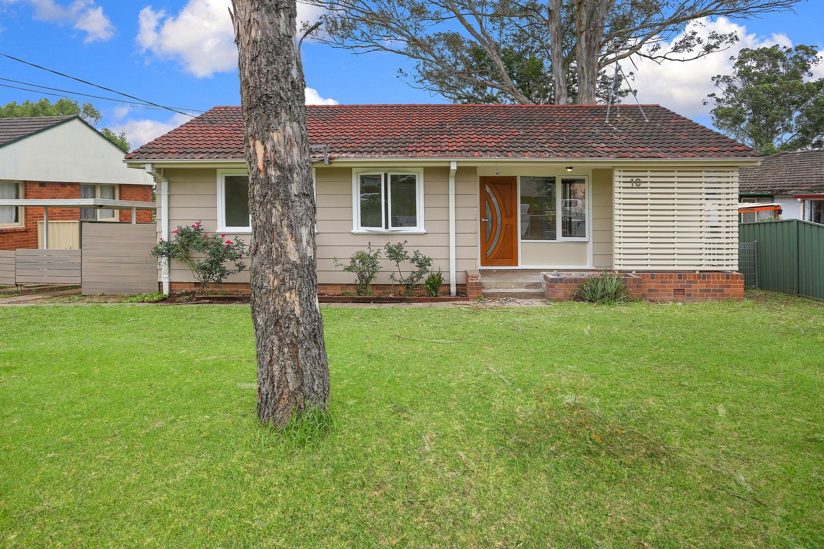 4 bedrooms House in 10 Waikanda Cres WHALAN NSW, 2770