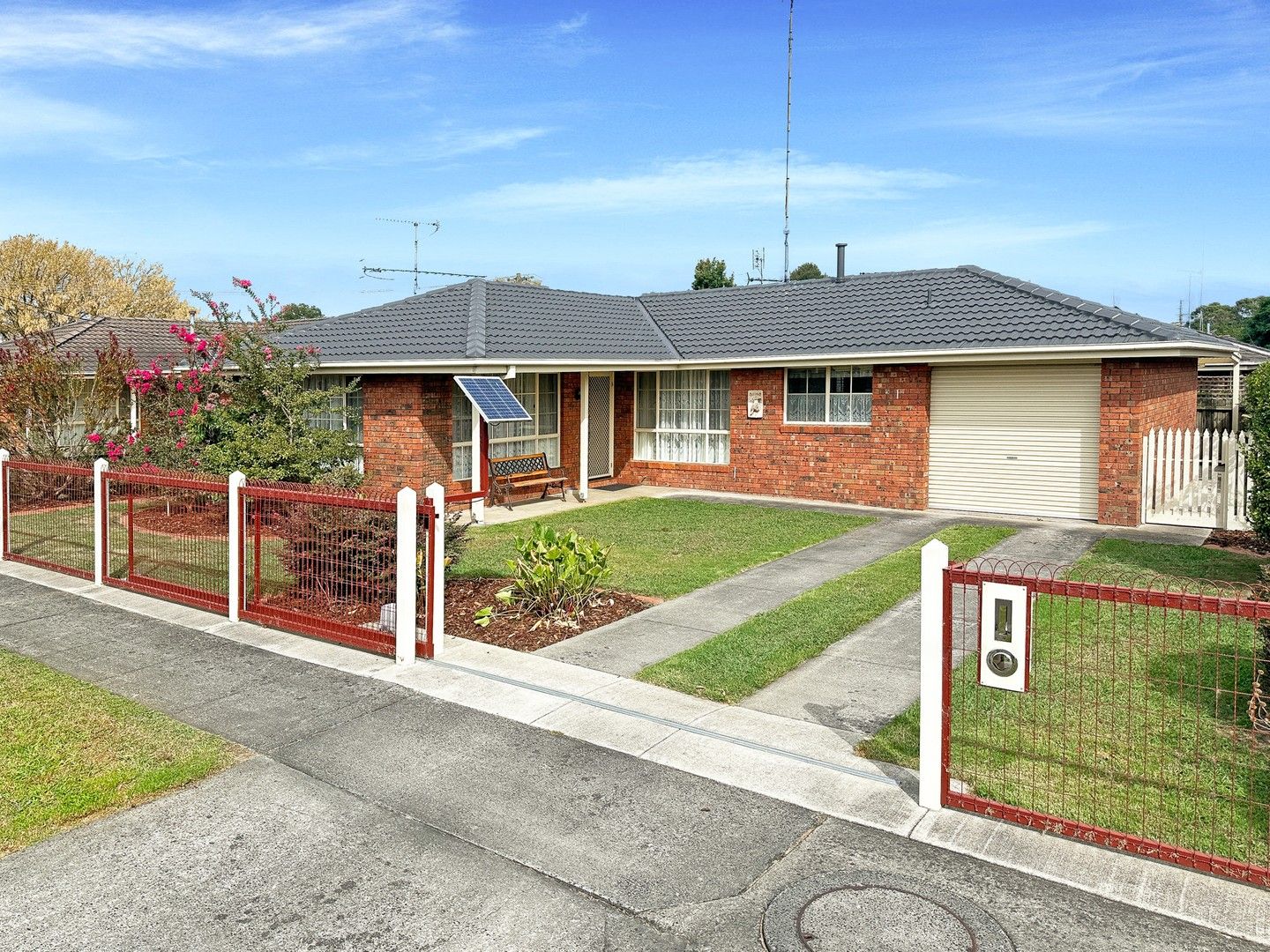 1 Stratfield Court, Warragul VIC 3820, Image 0