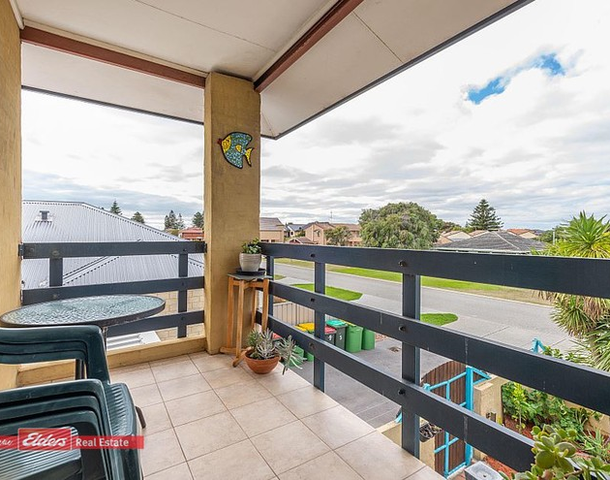 10/2 Parkin Street, Rockingham WA 6168