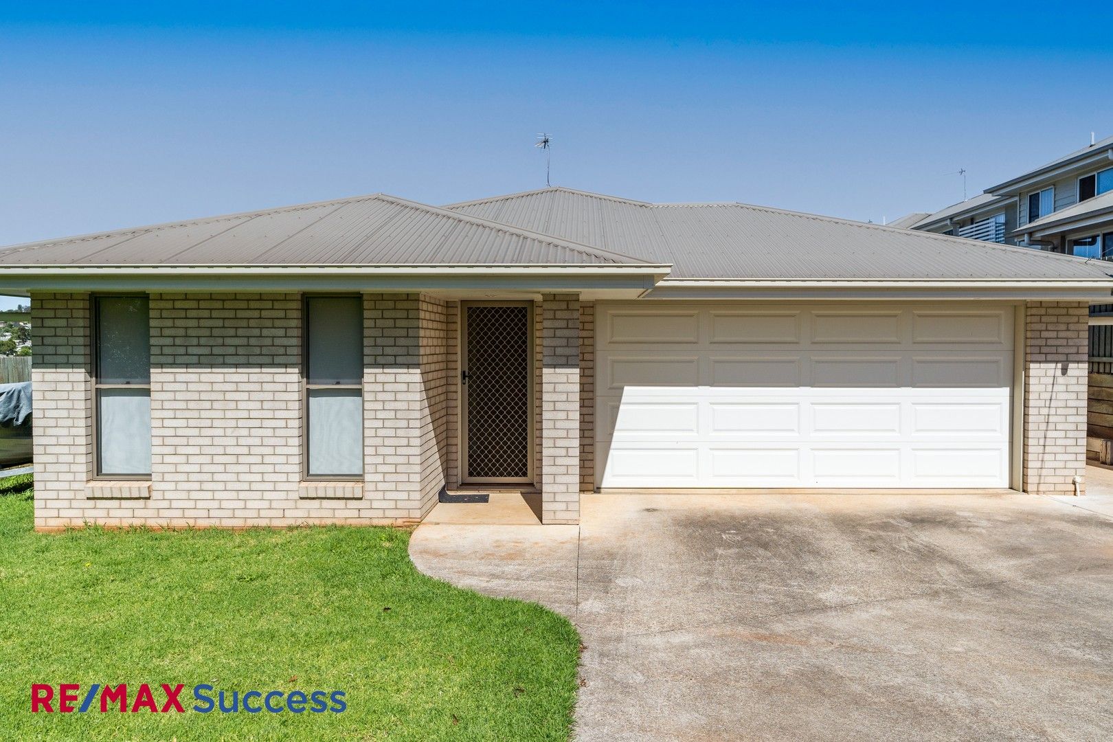3 bedrooms House in 6 Brim Street NEWTOWN QLD, 4350
