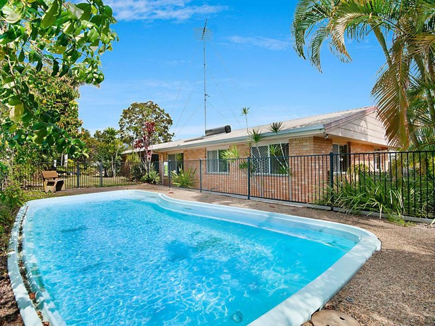 10 Carnoustie Street, Tewantin QLD 4565, Image 1