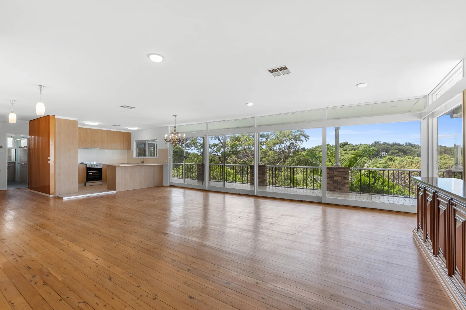 Additional image 4 of 95 Woodlands Avenue, Lugarno NSW 2210