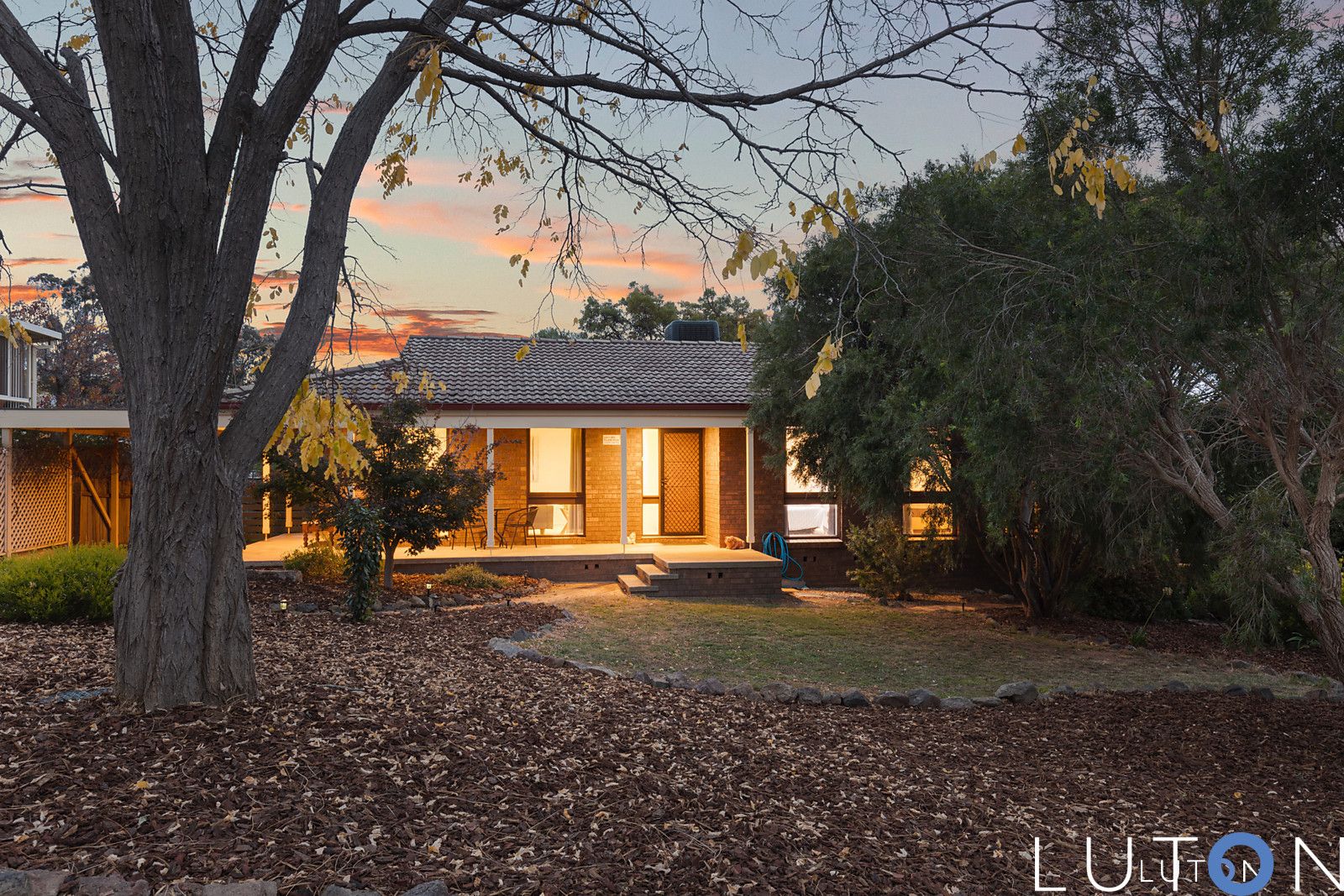 6 Merfield Place, Giralang ACT 2617, Image 0