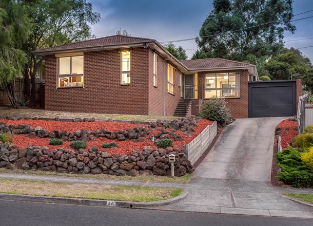 36 Meadowlark Lane, Mooroolbark VIC 3138