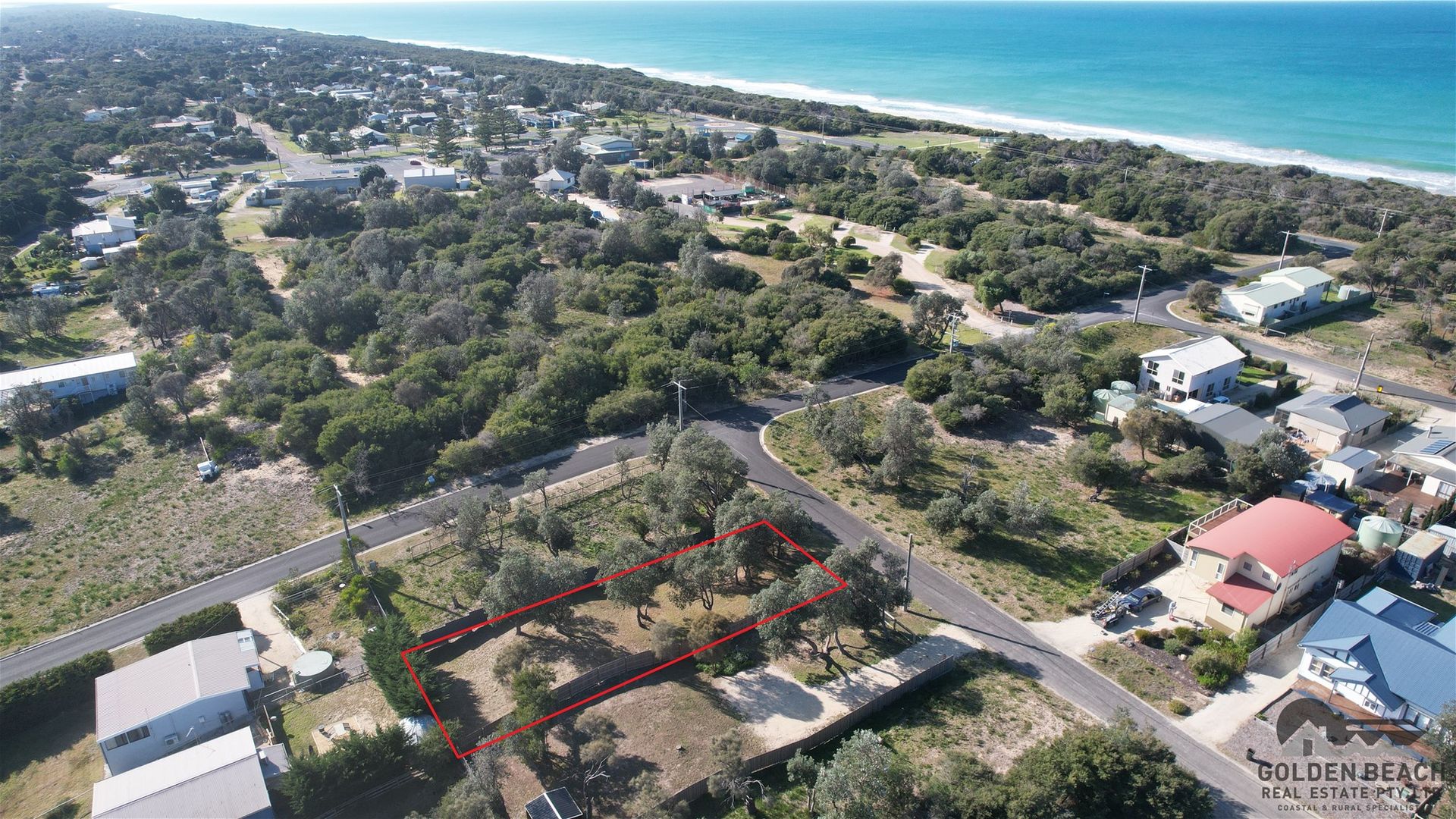 4 Pacific Court, Golden Beach VIC 3851, Image 2