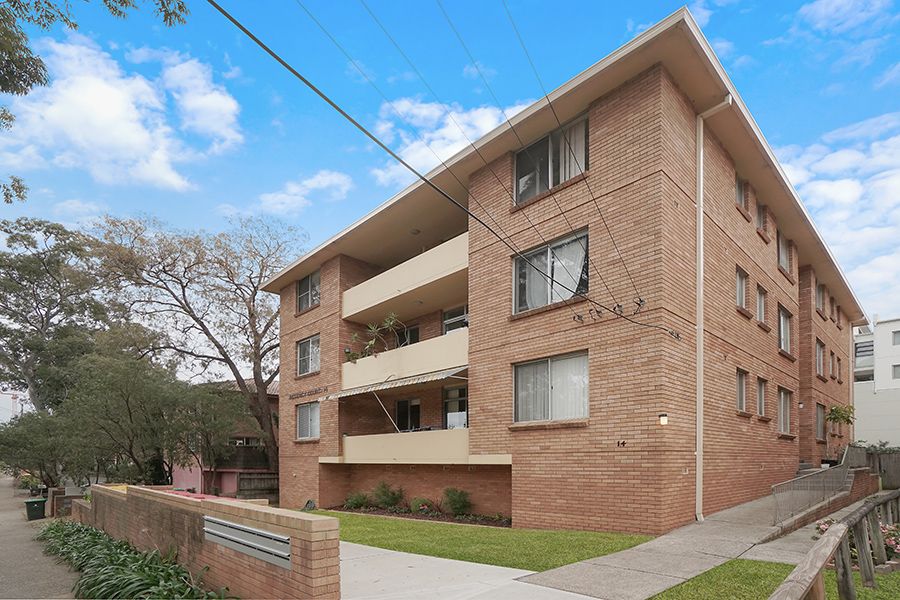 1 bedrooms Apartment / Unit / Flat in 7/14 First Avenue EASTWOOD NSW, 2122