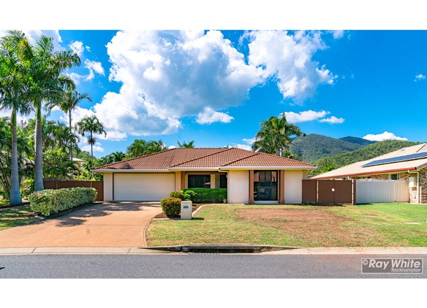 15 Harris Crescent, Norman Gardens QLD 4701