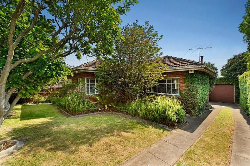 20 Collegian Avenue, Strathmore VIC 3041, Image 0